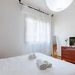 Apartament Hostly Bonaini Grand In Center *