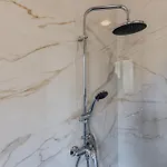 Apartament Hostly Bonaini Grand In Center *
