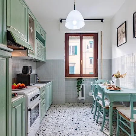 Hostly Bonaini Grand In Center Apartamento Pisa